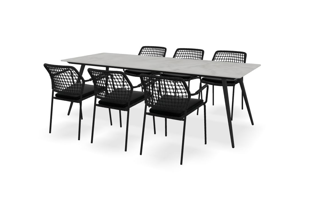 Tafel Dekton Portum, onderstel Amazon en Barista stoelen