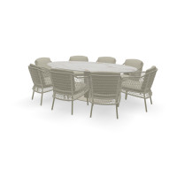 Dekton Oval Reverie Tisch Terra mit Puccini Stühlen