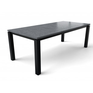 Granit-Esstisch mit Tischgestell aus beschichtetem Stahl