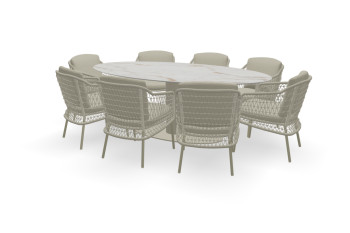 Dekton Oval Reverie Tisch Terra mit Puccini Stühlen